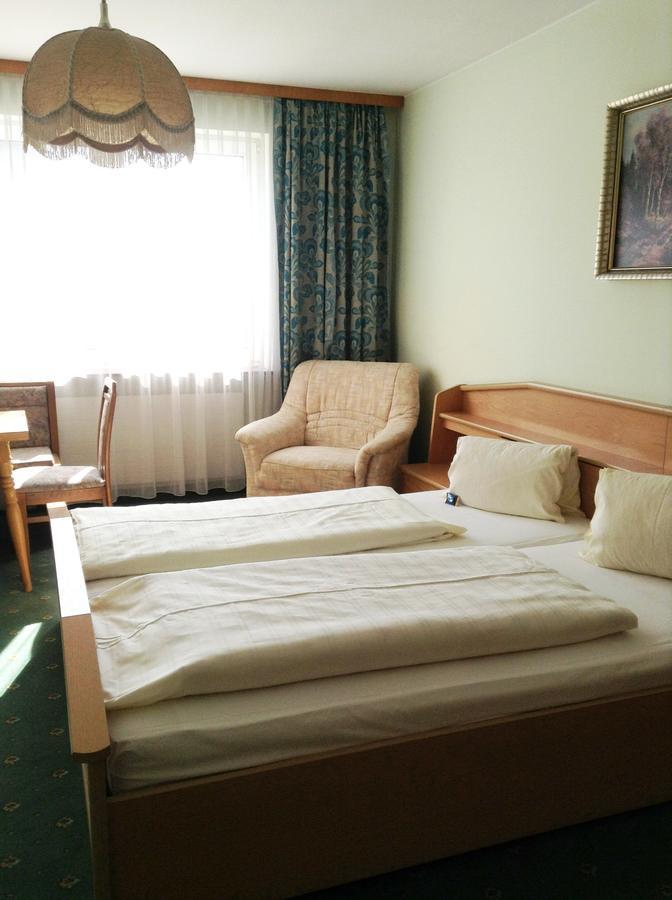 Hotel Garni Bad Schallerbach Exterior foto